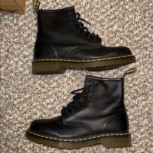 DR MARTEN 1460 MENS SMOOTH LEATHER BOOTS